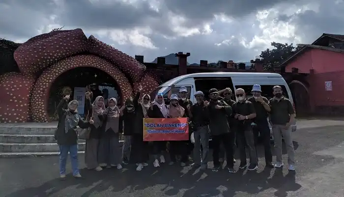 Panduan Wisata Baturraden & Sekitarnya: Destinasi Terbaik di Kaki Gunung Slamet 3 Layanan rental mobil Purwokerto dengan driver berpengalaman ke Baturraden