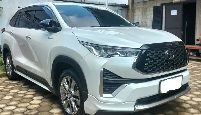 Armada rental mobil harian purwokerto siap jalan untuk wisata Baturaden Hens Transport
